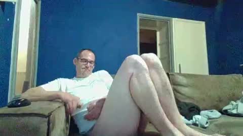 Snapshot of handsomeguy4ever chatting on December 2025 10:08:02 PM handsomeguy4ever online show from December 2025 10:08:02 PM