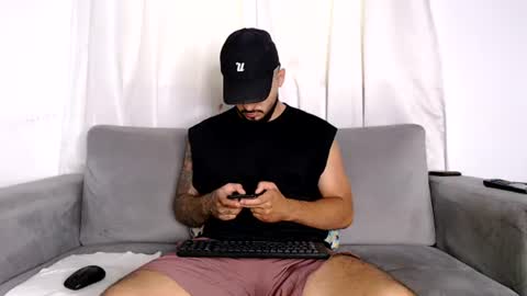 Snapshot of handsomen69 chatting on July 2026 09:02:01 PM Handsomen online show from July 2026 09:02:01 PM