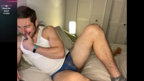 Snapshot of handsumhung chatting on November 2025 08:41:02 PM handsumhung online show from November 2025 08:41:02 PM