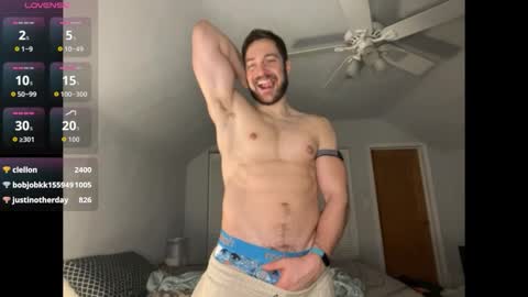 Snapshot of handsumhung chatting on February 2026 01:37:02 AM handsumhung online show from February 2026 01:37:02 AM