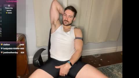 Snapshot of handsumhung chatting on February 2026 11:32:02 PM handsumhung online show from February 2026 11:32:02 PM