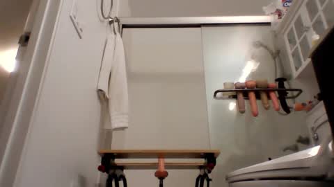 HandySmurf online show from December 2024 07:32:02 PM