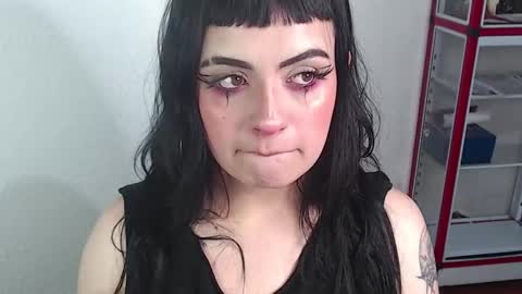 Snapshot of hanna99moon chatting on February 2025 08:42:01 AM JUANA online show from February 2025 08:42:01 AM