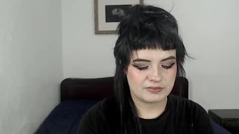 Snapshot of hanna99moon chatting on September 2025 04:30:01 PM JUANA online show from September 2025 04:30:01 PM