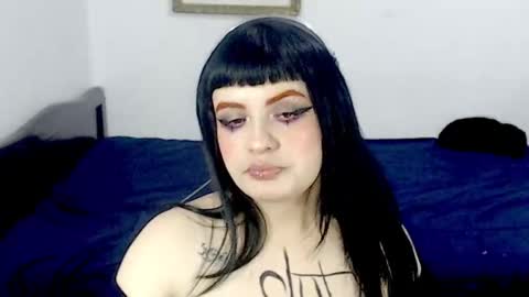 Snapshot of hanna99moon chatting on October 2025 07:16:01 AM JUANA online show from October 2025 07:16:01 AM