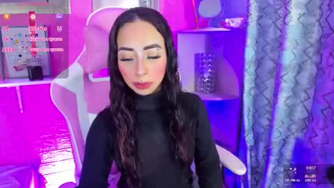 Snapshot of hanna_azumi_ chatting on November 2025 03:05:02 AM hanna online show from November 2025 03:05:02 AM