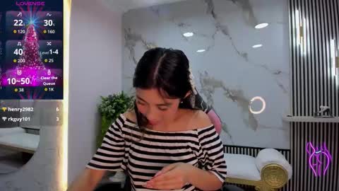 Hanna online show from December 2025 03:51:02 PM