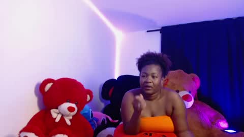 Snapshot of hanna_ebony_x chatting on May 2026 02:31:02 AM HANNA 3 online show from May 2026 02:31:02 AM