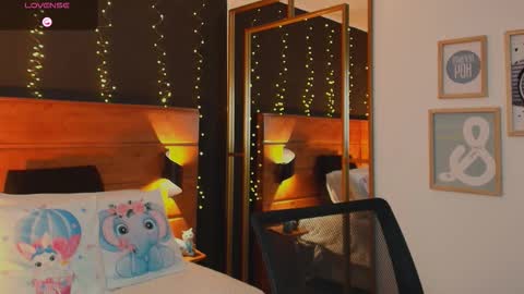 Hanna online show from February 2026 09:51:02 PM