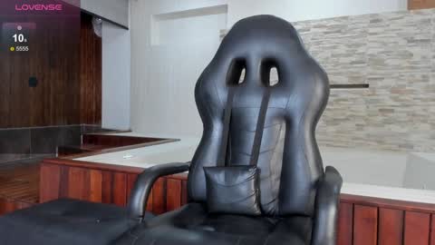 Snapshot of hanna_lens chatting on February 2025 06:59:01 PM Hanna lens online show from February 2025 06:59:01 PM