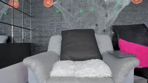 Snapshot of hanna_lens chatting on October 2025 04:30:02 PM Hanna lens online show from October 2025 04:30:02 PM