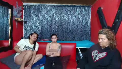 Snapshot of hanna_mature01 chatting on February 2025 12:27:01 AM Hanna online show from February 2025 12:27:01 AM