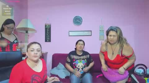 Snapshot of hanna_mature01 chatting on October 2025 01:19:01 PM Hanna online show from October 2025 01:19:01 PM