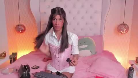 hanna online show from December 2024 10:37:01 PM