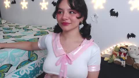 Snapshot of hanna_zoldyck chatting on November 2025 12:00:02 AM Hanna online show from November 2025 12:00:02 AM