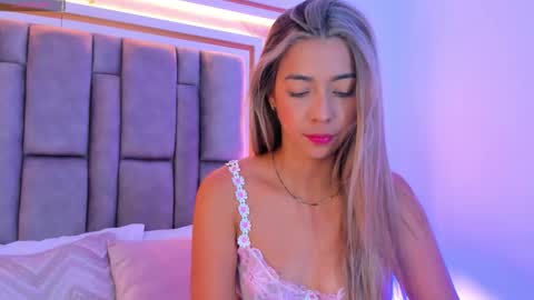 Eliana online show from February 2026 12:09:01 AM