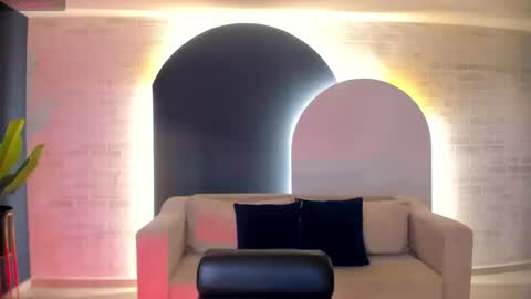  Hanna Connor  online show from September 2025 03:39:02 AM