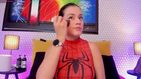 Snapshot of hannadowling_gh chatting on November 2025 03:42:02 AM Hanna online show from November 2025 03:42:02 AM