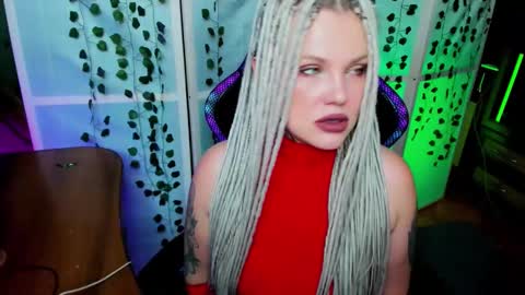 Snapshot of hannah_chaos chatting on October 2025 07:21:01 AM Hannah online show from October 2025 07:21:01 AM