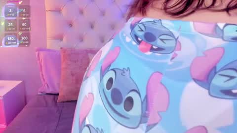 Hannah online show from March 2025 04:58:02 AM