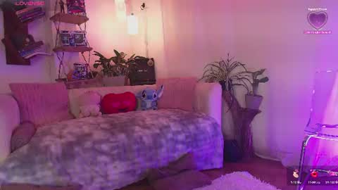 Snapshot of hannah_lovee chatting on July 2026 03:11:01 AM hannah_lovee online show from July 2026 03:11:01 AM