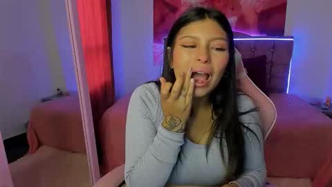 hannah_swet online show from November 2025 12:05:02 PM