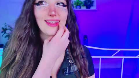 Kamila online show from January 2026 08:32:01 PM