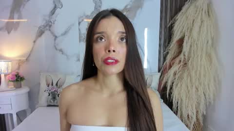 Hannahill69 online show from February 2026 04:42:01 AM