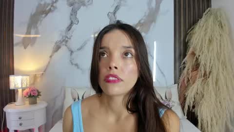 Hannahill69 online show from March 2026 05:02:01 AM