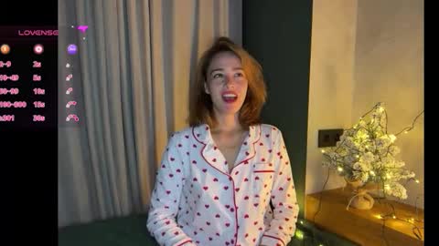 hannahinto online show from December 2025 03:56:02 AM