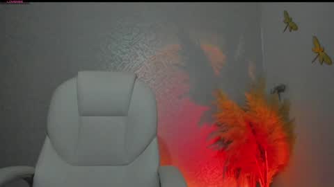 Snapshot of hannahudson__ chatting on January 2025 05:01:01 AM Camila online show from January 2025 05:01:01 AM