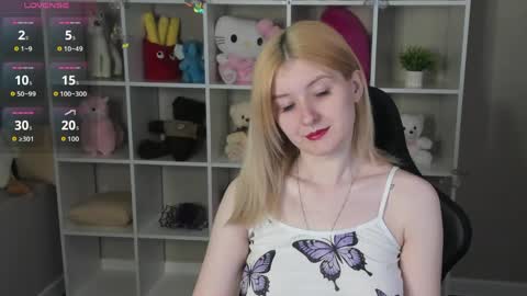 Snapshot of hannakoch chatting on May 2026 01:14:02 AM Hanna online show from May 2026 01:14:02 AM