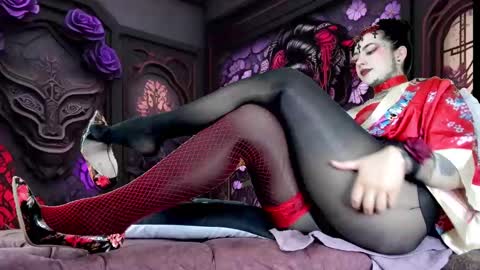 FOLLOW ME INTA MOONXMAFE online show from March 2025 01:05:01 AM