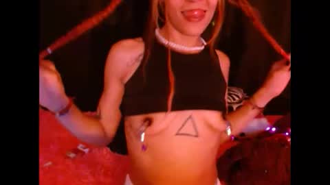 Snapshot of hannaqueen23 chatting on September 2025 06:06:02 AM hannaqueen23 online show from September 2025 06:06:02 AM