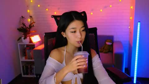 Snapshot of hannarosie chatting on November 2025 08:07:01 PM hannarosie online show from November 2025 08:07:01 PM