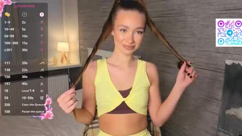 Snapshot of hannavaile chatting on November 2025 07:19:02 AM Hanna online show from November 2025 07:19:02 AM