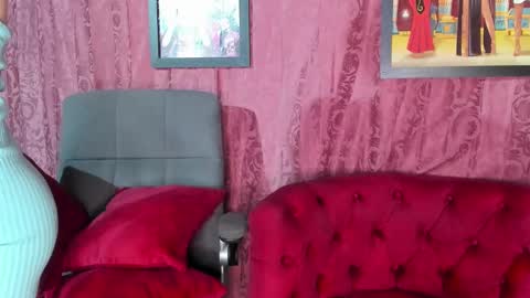 Snapshot of hanny_963 chatting on December 2024 06:07:02 AM ...Hanny... online show from December 2024 06:07:02 AM