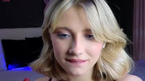 Adele online show from December 2024 09:22:01 AM