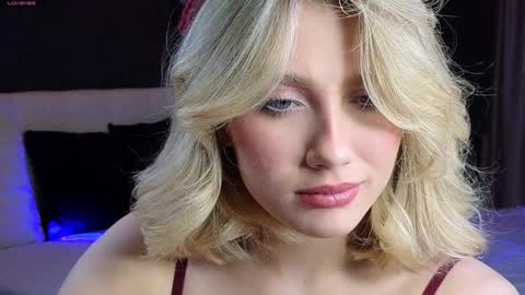 Adele online show from December 2024 12:27:01 PM