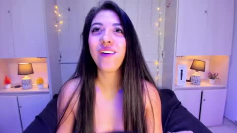 Snapshot of hannyk_ chatting on July 2026 04:22:01 PM hannyk_ online show from July 2026 04:22:01 PM