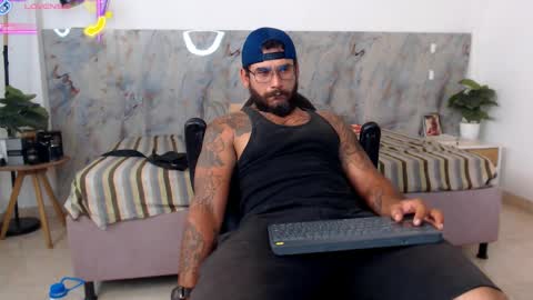 hanz_col online show from April 2026 01:36:01 AM