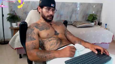 Snapshot of hanz_col chatting on June 2026 02:30:01 PM hanz_col online show from June 2026 02:30:01 PM