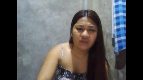 happy00725310 online show from December 2024 10:33:02 PM