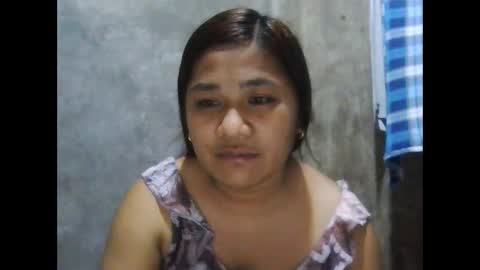 happy00725310 online show from December 2024 01:09:01 PM