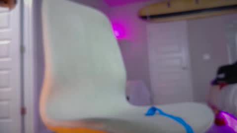 Snapshot of happyendingstory chatting on December 2025 07:14:02 AM Josh Hamilton online show from December 2025 07:14:02 AM