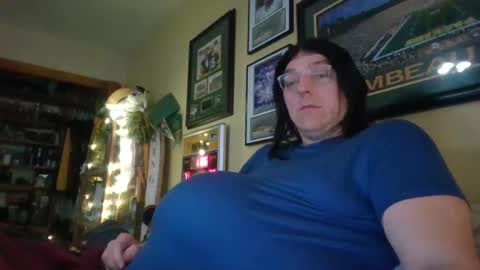 Snapshot of happynpregnantmi chatting on April 2026 06:05:02 PM happynpregnantmi online show from April 2026 06:05:02 PM