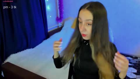 Snapshot of happystephanie chatting on January 2025 06:23:01 PM Stephanie online show from January 2025 06:23:01 PM