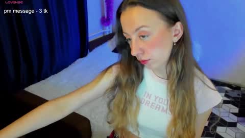 Snapshot of happystephanie chatting on March 2025 04:10:01 PM Stephanie online show from March 2025 04:10:01 PM