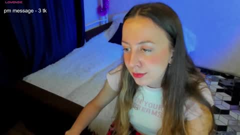 Snapshot of happystephanie chatting on March 2025 07:12:02 PM Stephanie online show from March 2025 07:12:02 PM