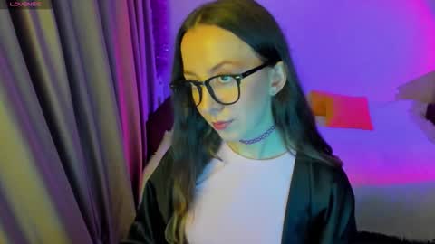 Snapshot of happystephanie chatting on September 2025 10:46:02 PM Stephanie online show from September 2025 10:46:02 PM